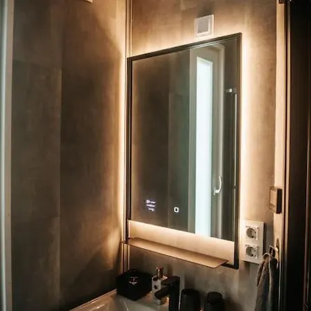 Hot Tub In The Woods Prázdninový dům Yarvekyulya