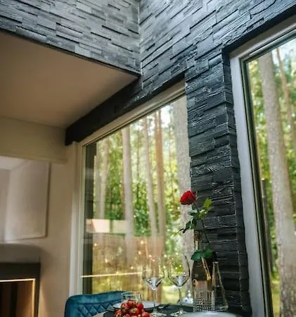 Hot Tub In The Woods * Yarvekyulya